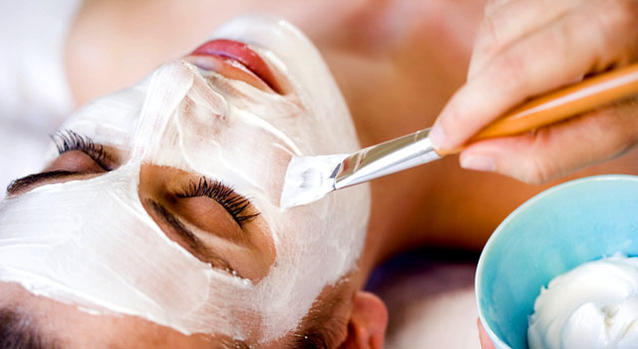 Dermaplaning with facial mask (application only)